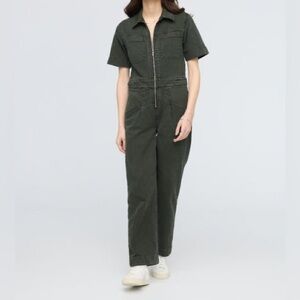DUER Women’s Luxtwill Short Sleeve Jumpsuit with Zipper Front - Evergreen color.
